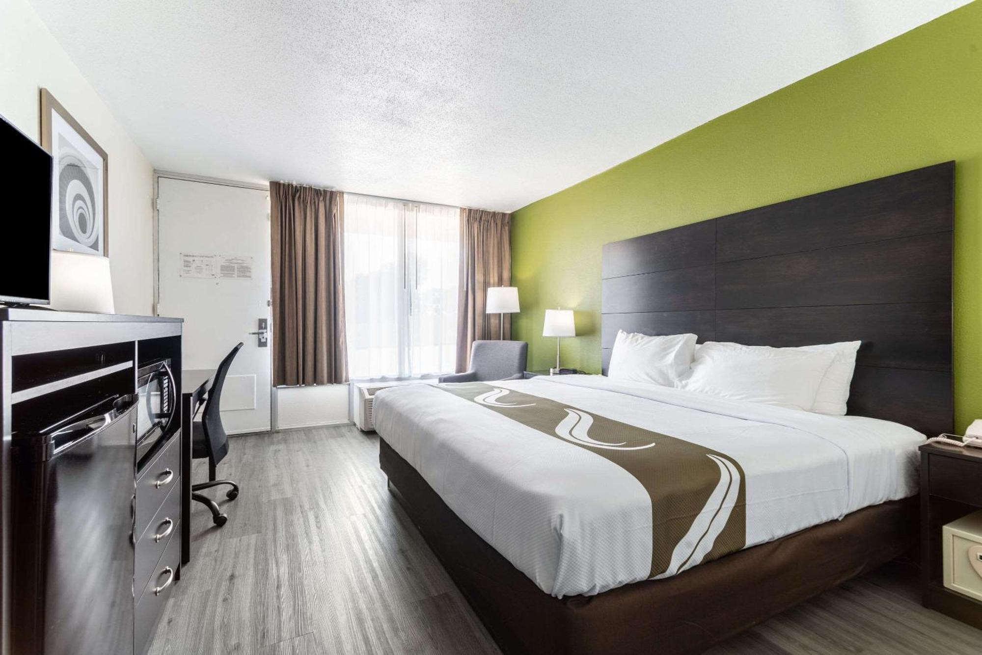 Quality Inn & Suites Vandalia Near I-70 And Hwy 51 Extérieur photo